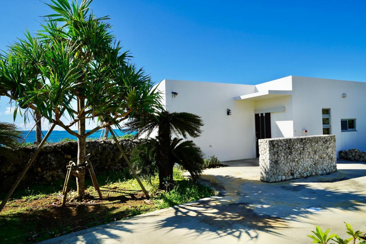 Day'S Beach Hotel Zuichou Miyakojima  Екстер'єр фото