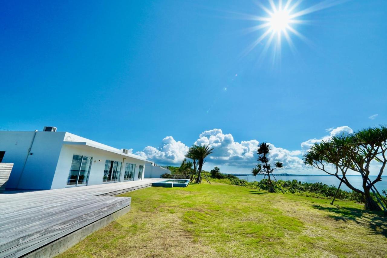 Day'S Beach Hotel Zuichou Miyakojima  Екстер'єр фото